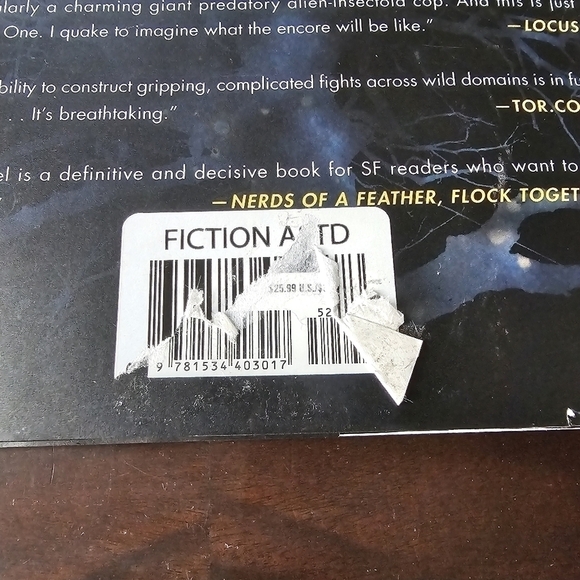 Machine: A White Space Novel, By Elizabeth Bear, Hardcover, Pre-owned - Picture 4 of 7